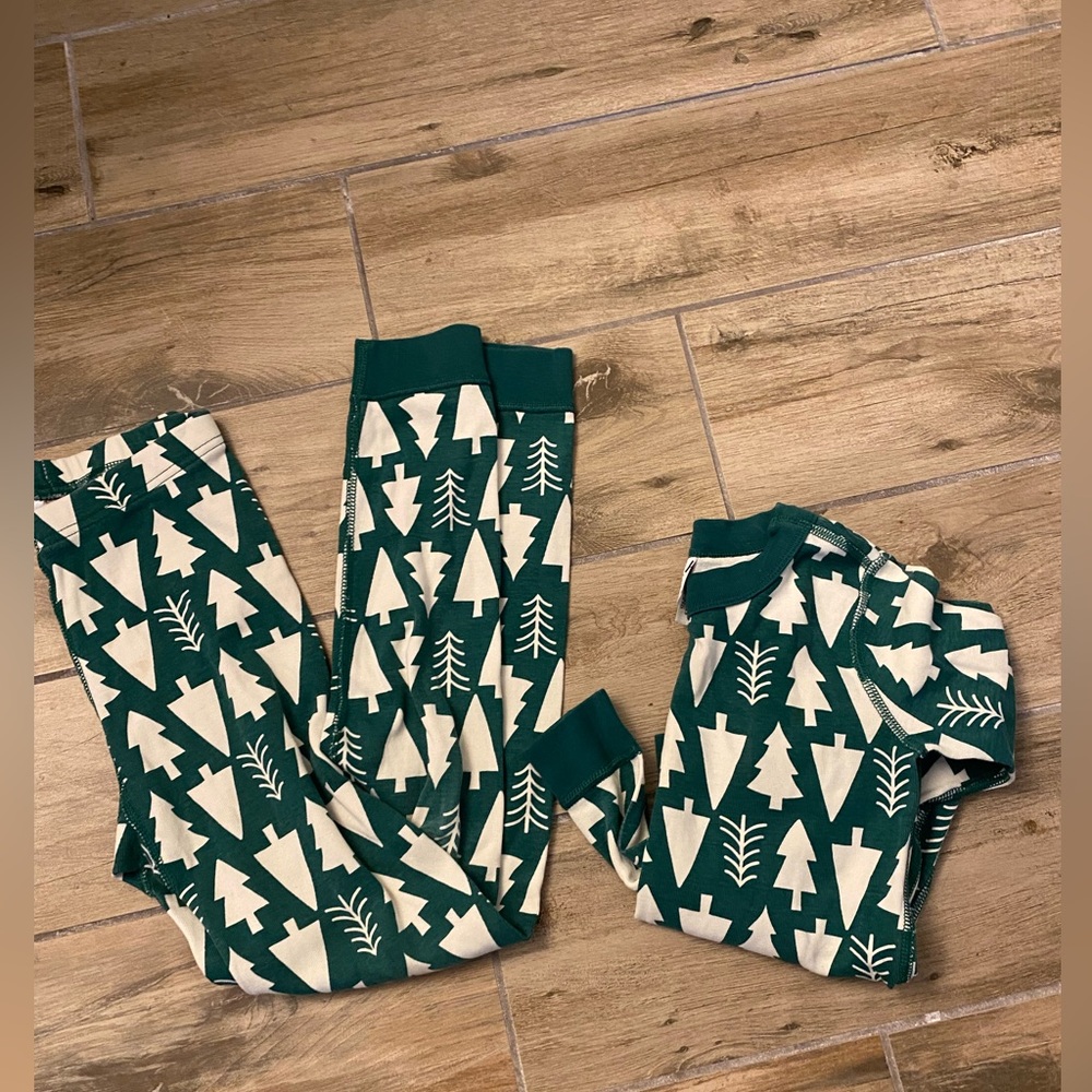 Hanna Andersson Christmas pine tree pajamas